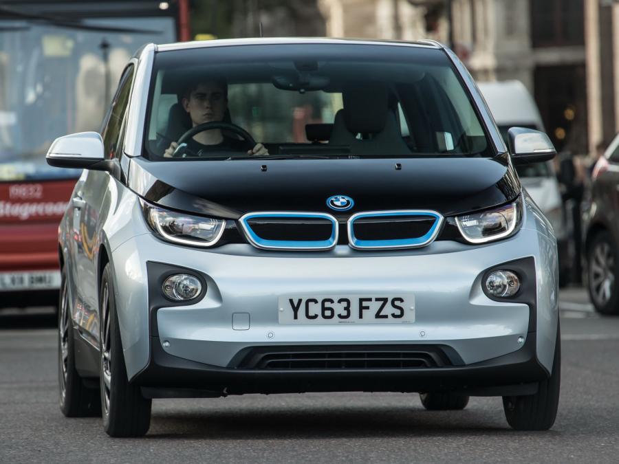  BMW i3 2014 года  (UK) (фото 6 из 21)